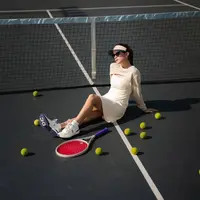 Selain jalani latihan, sesekali istri dari aktor Anthony Xie ini juga jalani pemotretan di lapangan. Kini dirinya yang kembali ke layar lebar belakangan mencuri perhatian netizen karena bermain film bergenre horor dengan judul Pasar Setan.  (Liputan6.com/IG/@audimarissa)