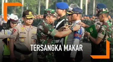 Panglima TNI menyebut purnawirawan yang terlibat kasus makar proses hukumnya diserahkan kepada Kepolisian. Karena ranah purnawirawan sudah masuk pada ranah hukum sipil.