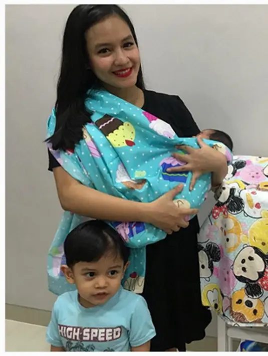 Sejak resmi menikah dan punya anak, Intan memilih mementingkan keluarga kecilnya. (Instagram/@intan_nuraini23)