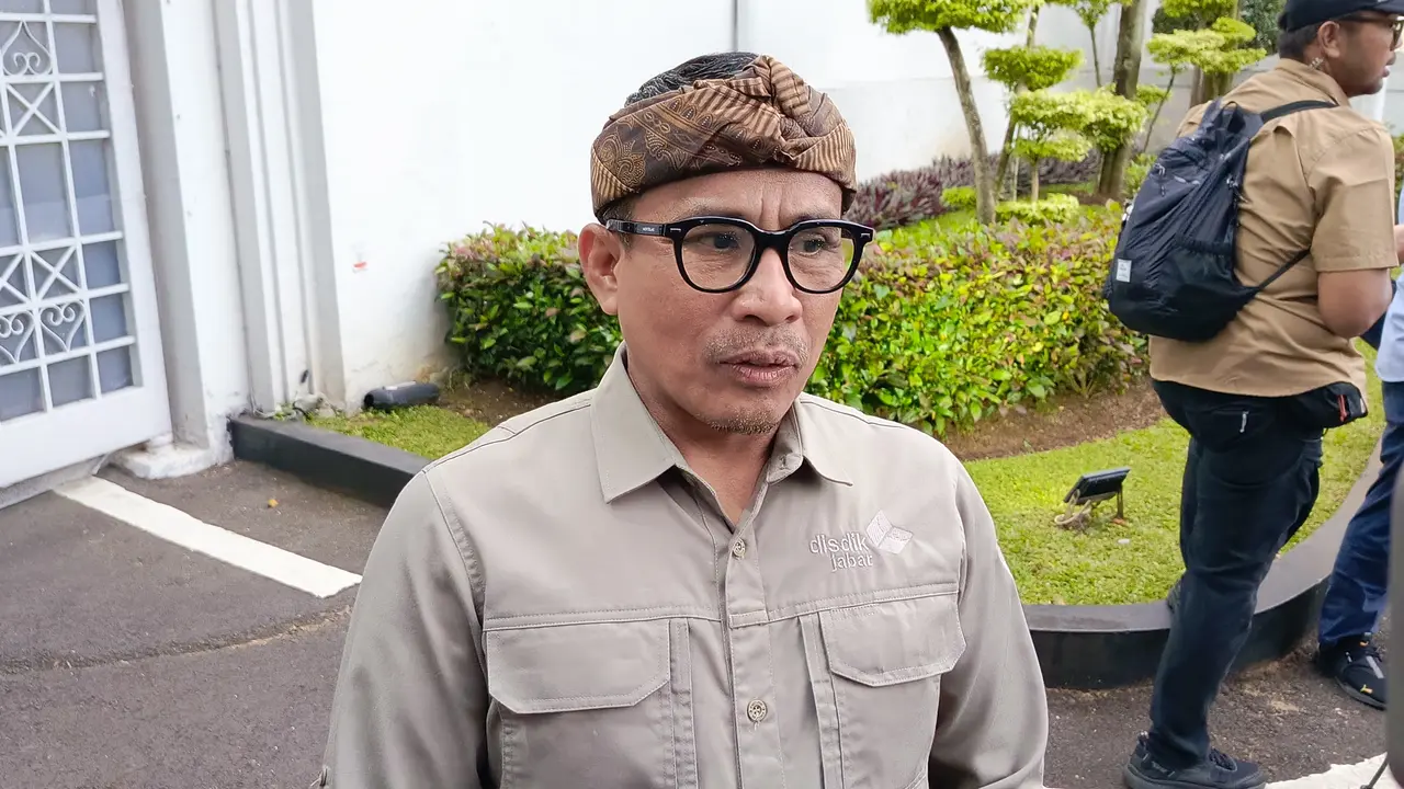 Kepala Disdik Jawa Barat Purwanto