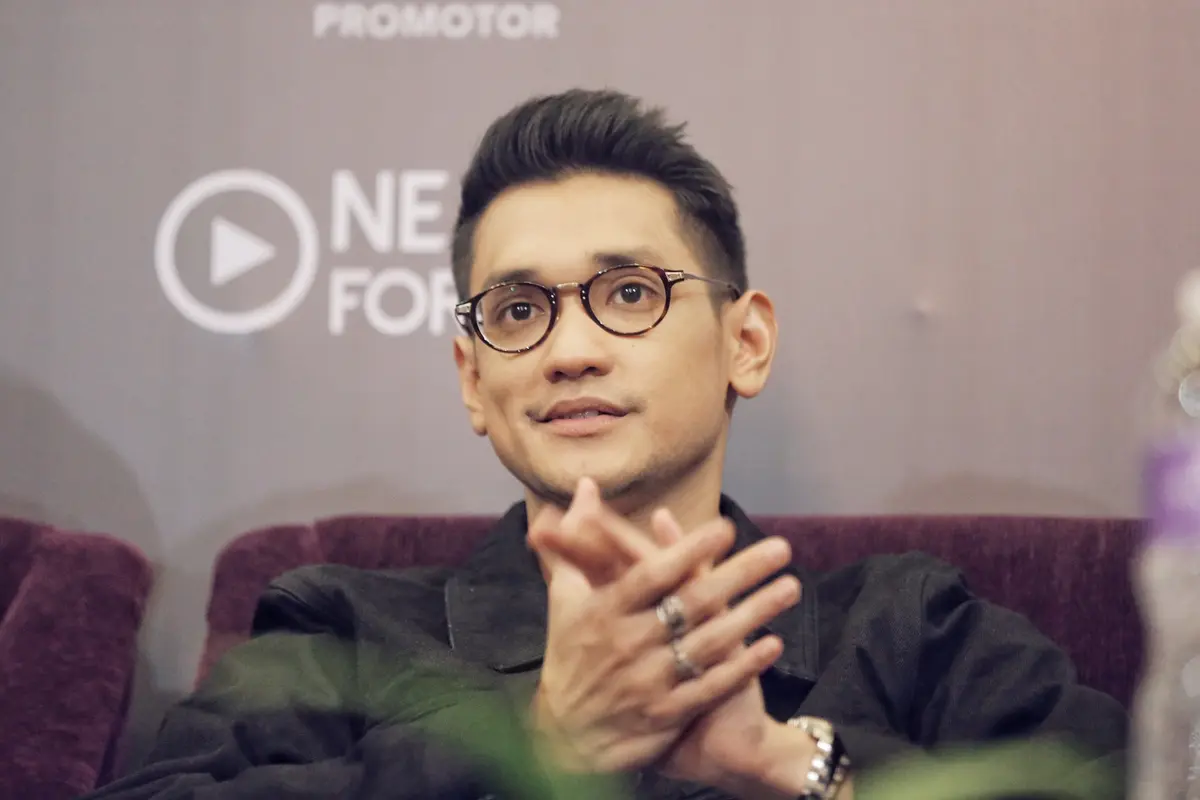 Gaya Santai Afgan Saat Press Conference Konser Dekade