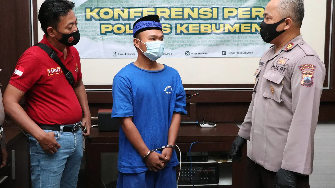 Polisi menangkap seorang pemuda Kebumen yang mencuri motor saat ngabuburit. (Foto: Liputan6.com/Humas Polres Kebumen)