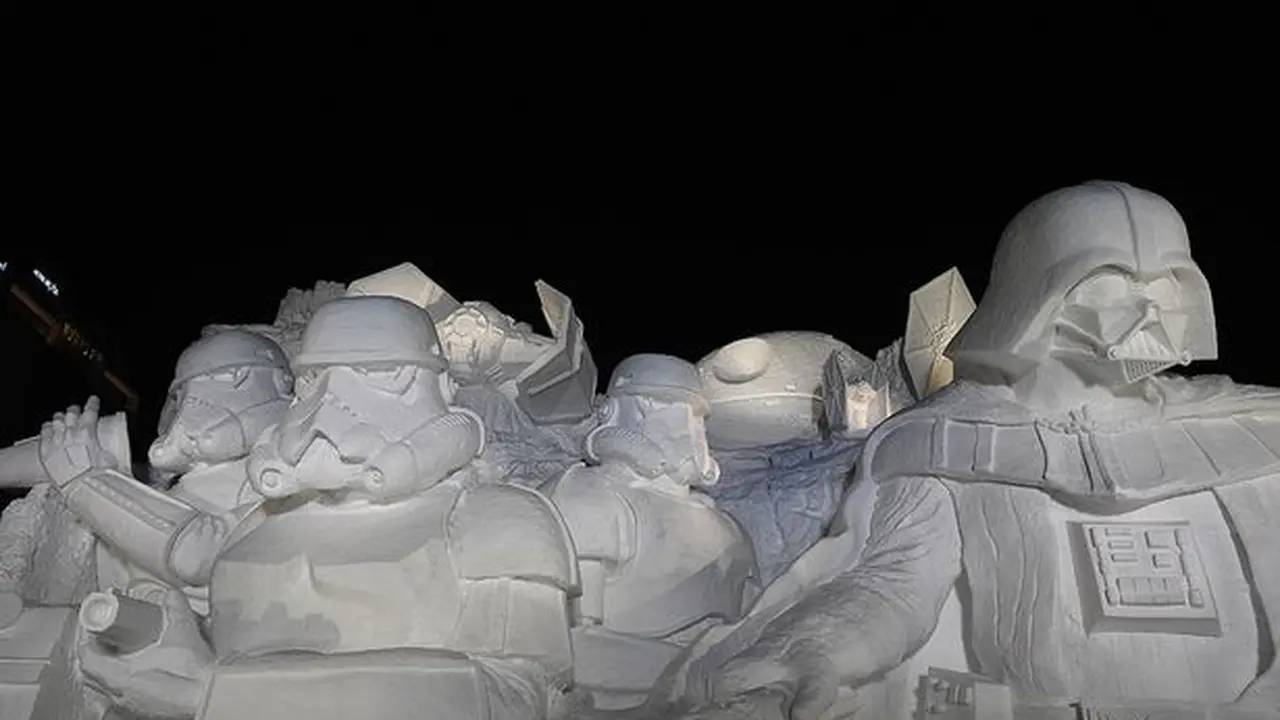 Patung Salju Star Wars Bikin Heboh Masyarakat Jepang