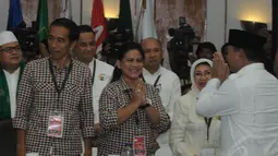 Suasana Akrab Jokowi dan Prabowo di KPU