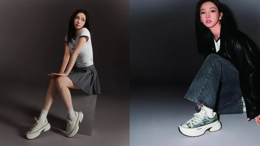 Intip gaya Karina aespa yang bold dan edgy dengan platform shoes (Converse)