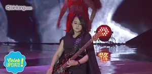 Chua Kotak sedang menikmati mengurus anaknya, Raja Sabdasaka Putra Firmansyah.