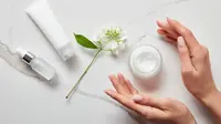 Ilustrasi produk skincare. (c) AntonMatyukha/Depositphotos.com