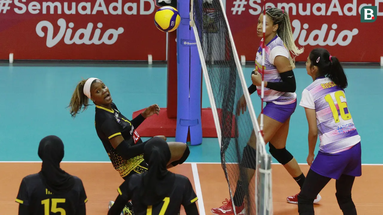 Foto: Jinakkan Gresik Petrokimia Pupuk Indonesia, Jakarta Mandiri Popsivo Polwan Jaga Peluang ke Final Four PLN Mobile Proliga 2022