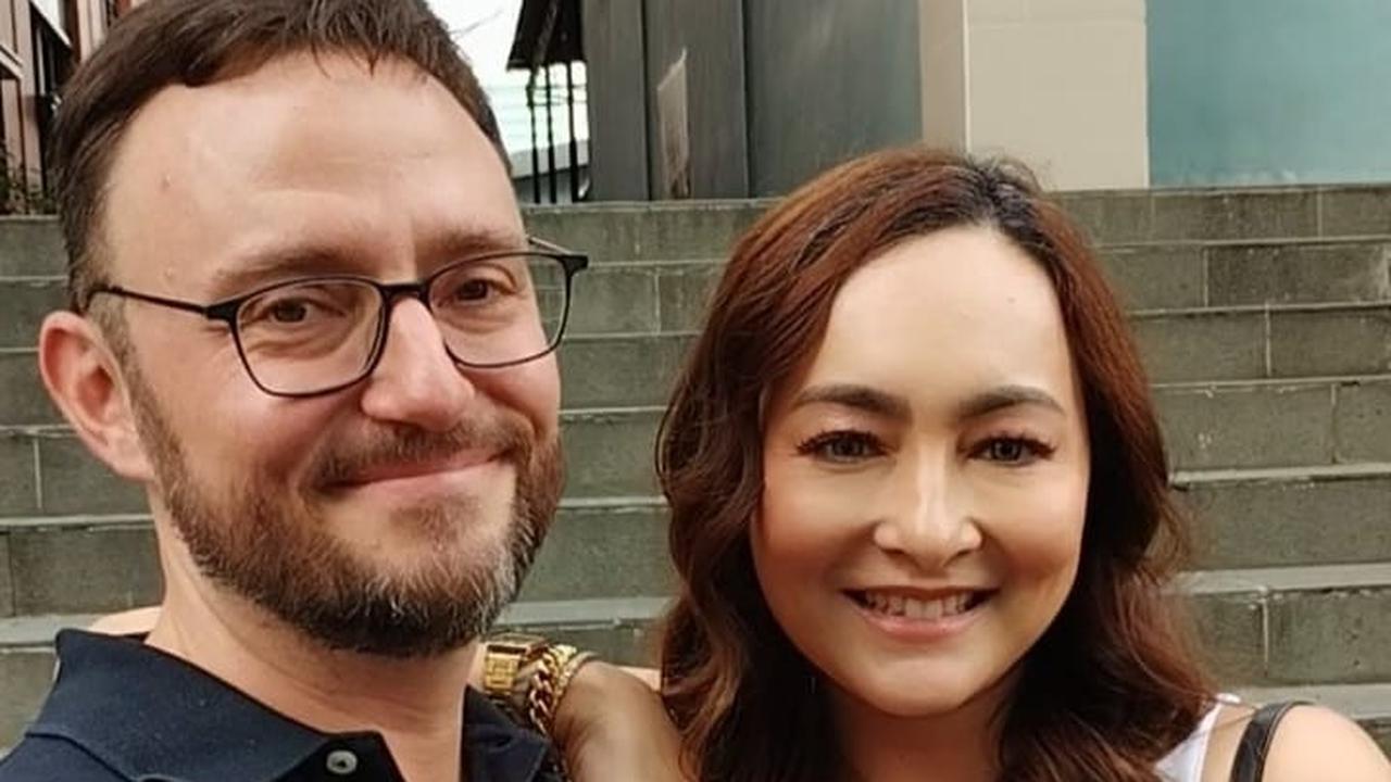 Dewi Rezer dan Ethan. (Liputan6.com/ M Altaf Jauhar)