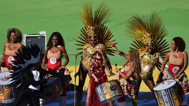 Aksi Heboh Shakira di Penutupan World Cup 2014