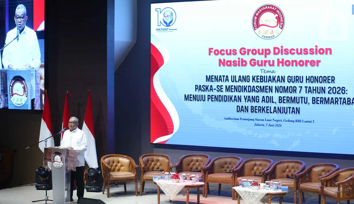 Wakil Menteri Ketenagakerjaan, Afriansyah Noor, saat memberi sambutan pembuka Focus Group Discussion (FGD) yang digelar Forum Masyarakat Indonesia Emas (FORMAS) di Auditorium Penunjang Siaran Luar Negeri, Gedung Radio Republik Indonesia (RRI), Jakarta, Jumat (5/6/2026). (Liputan6.com/Helmi Fithriansyah)