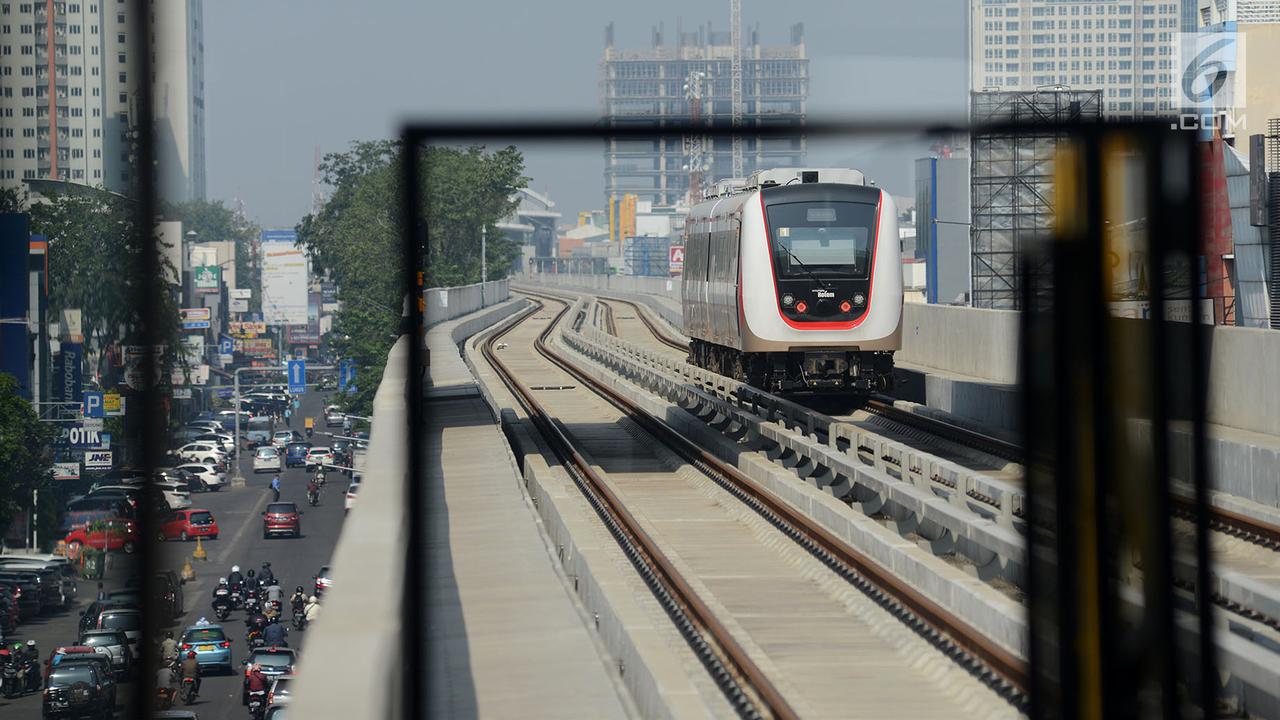 Yuk, Menjajal LRT Jakarta Gratis Mulai Hari Ini