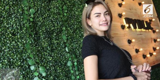 VIDEO: Unggah Kalimat Ini, Nikita Mirzani Hijrah?