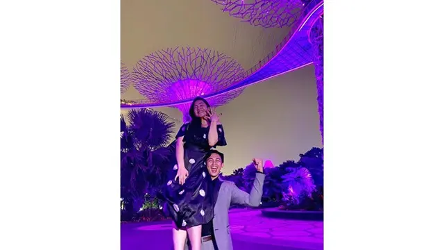6 Momen Caesar Hito Beri Surprise Lamaran ke Felicya, Undang Banyak Teman