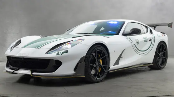 Kepolisian Dubai Tambah Supercar Baru untuk Mobil Patroli