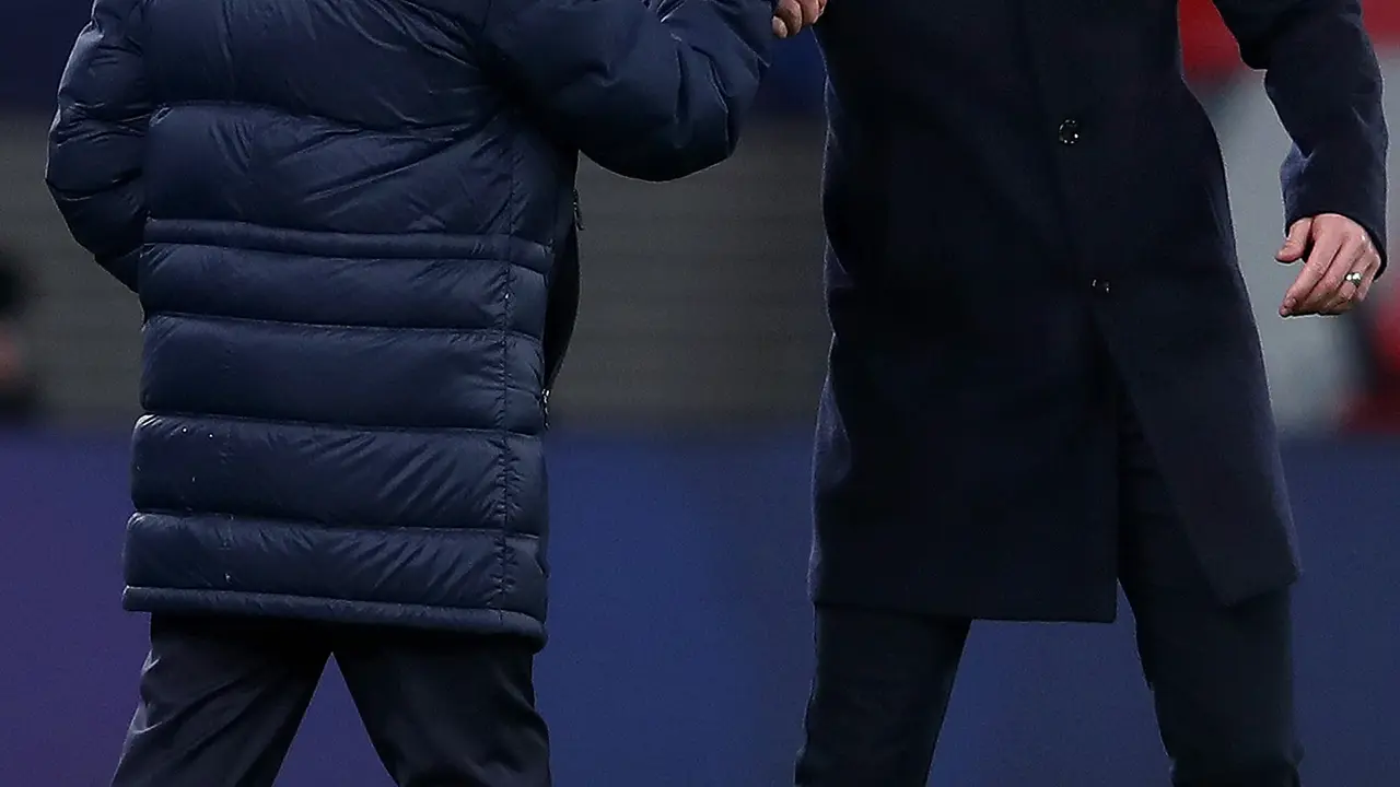Virus Corona Bikin Jose Mourinho dan Julian Nagelsmann Tak Bersalaman