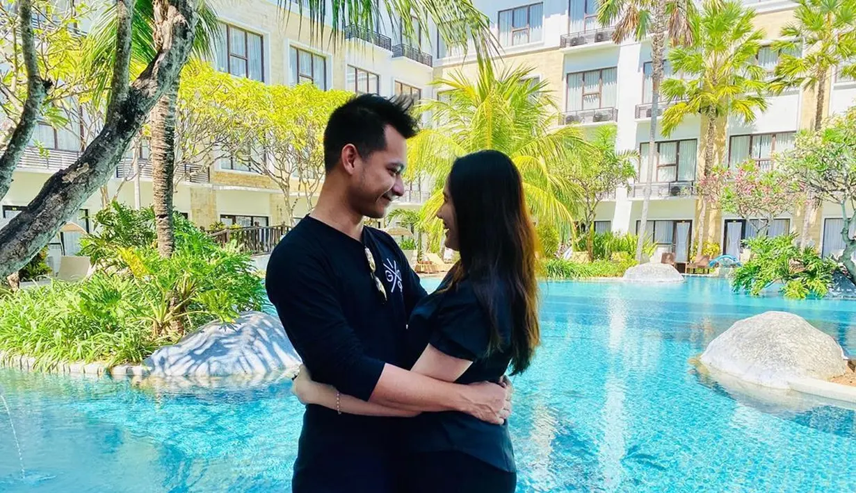 Eza Gionino dan Meiza Aulia Coritha (Instagram/ma_coritha)