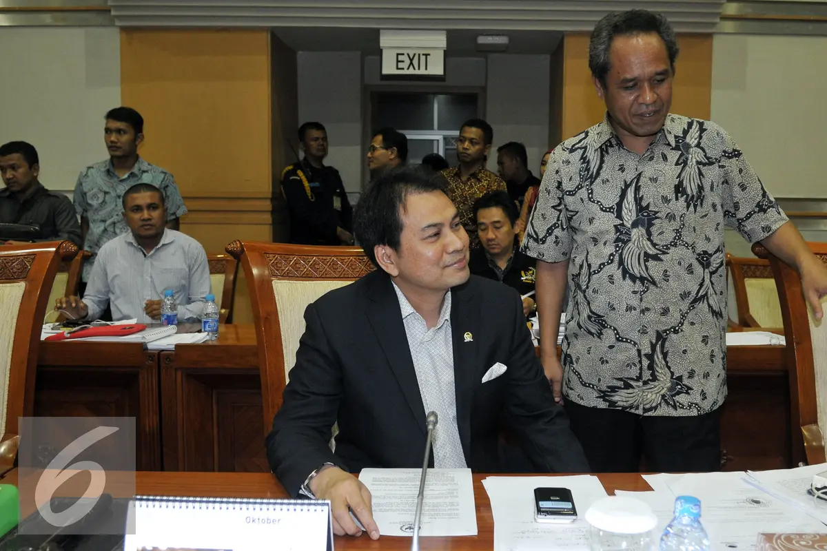20151201-KOMISI-III-RAPAT-PLENO-BAHAS-CAPIM-KPK-Aziz Syamsuddin -JT5