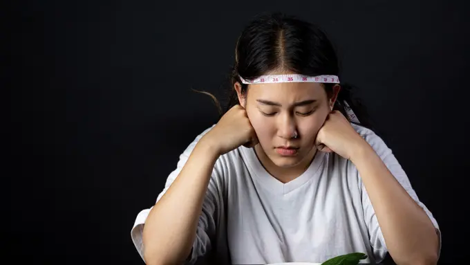 Malnutrisi adalah kondisi kekurangan atau kelebihan nutrisi yang dapat berdampak buruk pada kesehatan.