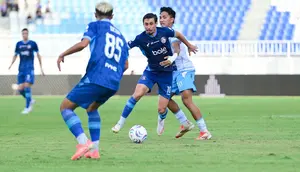 Kunci Kemenangan Telak Arema FC di Laga Pembuka BRI Super League