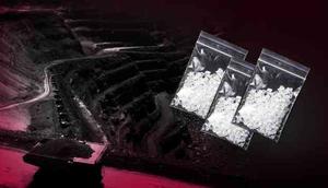 Ilustrasi sabu-sabu di daerah tambang. Ilustrasi: Dwiangga Perwira/Kriminologi.id