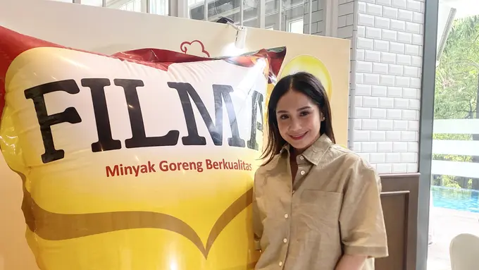 Nagita Slavina Lebih Senang Masak Sendiri di Rumah dengan Minyak Goreng Berkualitas