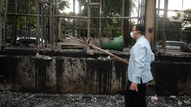Anies Baswedan Tinjau Lokasi Halte