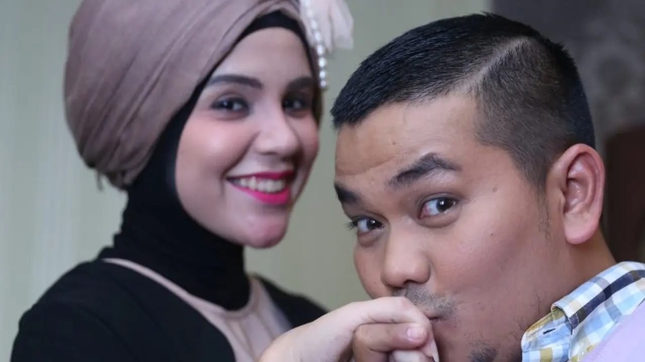 [Bintang] Indra Bekti dan Aldila Jelita