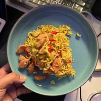 Ilustrasi oseng mie dengan sosis | Copyright unsplash.com/Adiptalk