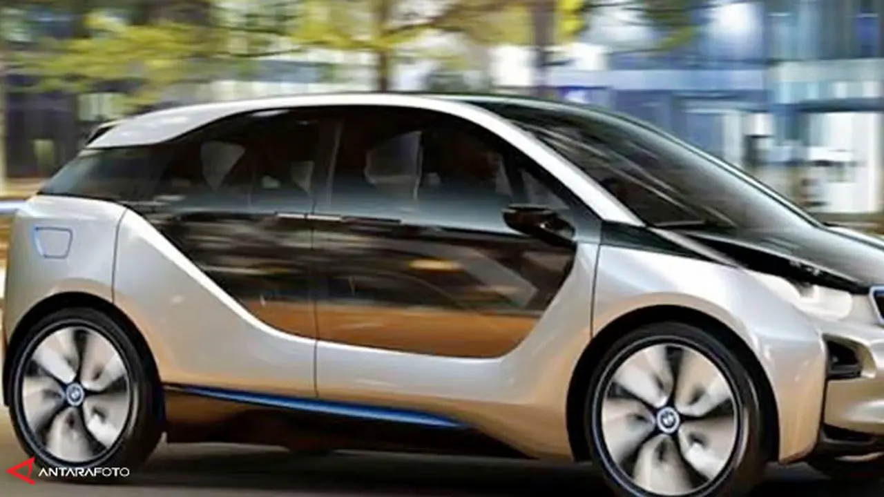 mobil-hybrid-130922b.jpg