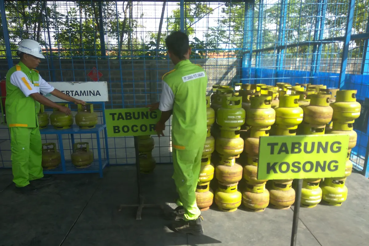 Tabung Gas Melon Kosong Bikin Pusing Warga Brebes Selama Lebaran