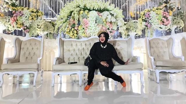 Vakum dari Dunia Artis, Ini 6 Potret Terbaru Rina Gunawan Jadi Wedding Organizer