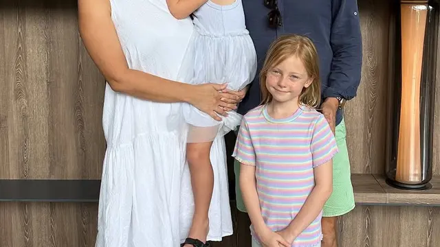 Marissa Nasution bersama keluarganya. [@marissaln]