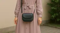 6 Model Gamis Midi untuk Liburan, Cocok untuk Ibu Muda