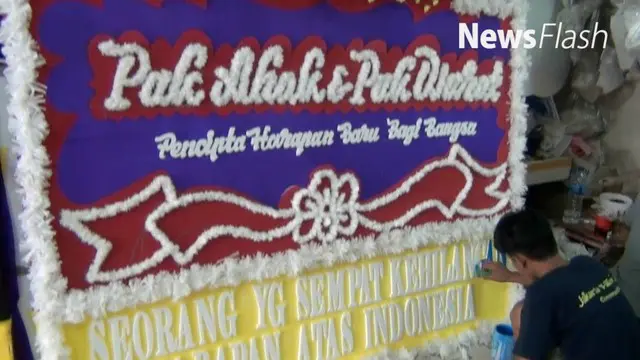 Karangan Bunga untuk Ahok Jadi Fenomena Baru di Balai Kota DKI Jakarta