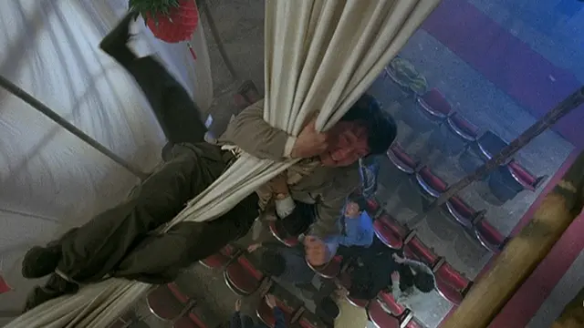 Adegan film Crime Story (Foto: Golden Harvest via IMDB.com)