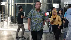 Anggota Komisi VI DPR RI, Mohamad Hekal keluar dari gedung KPK usai pemeriksaan, Jakarta, Rabu (19/6/2019). M Hekal diperiksa sebagai saksi kasus suap kerja sama di bidang pelayaran PT Humpuss Transportasi Kimia (HTK) dengan PT Pupuk Indonesia Logistik (PILOG). (Liputan6.com/Helmi Fithriansyah)
