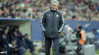 Heynckes Sarankan Kroos Bertahan