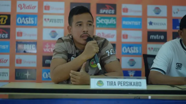 Guntur Triaji, Tira Persikabo
