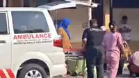 Duduk Perkara Suami Tusuk Istri di Sekolahan