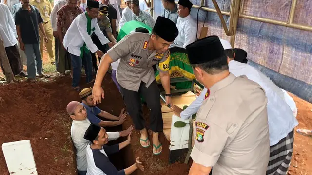 Kapolres dan Wakapolres Metro Tangerang, Kombes Harry Kurniawan dan AKBP Harley H. Silalahi