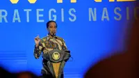 Presiden Joko Widodo (Jokowi). Tercatat, dalam delapan tahun terakhir capaian positif dapat ditorehkan dengan terselesaikannya 161 PSN dengan nilai investasi mencapai Rp 1.134,9 triliun. (Dok. Kemenko Perekonomian)