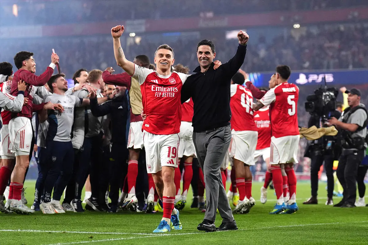 Leandro Trossard dan Mikel Arteta - 14 hari rule
