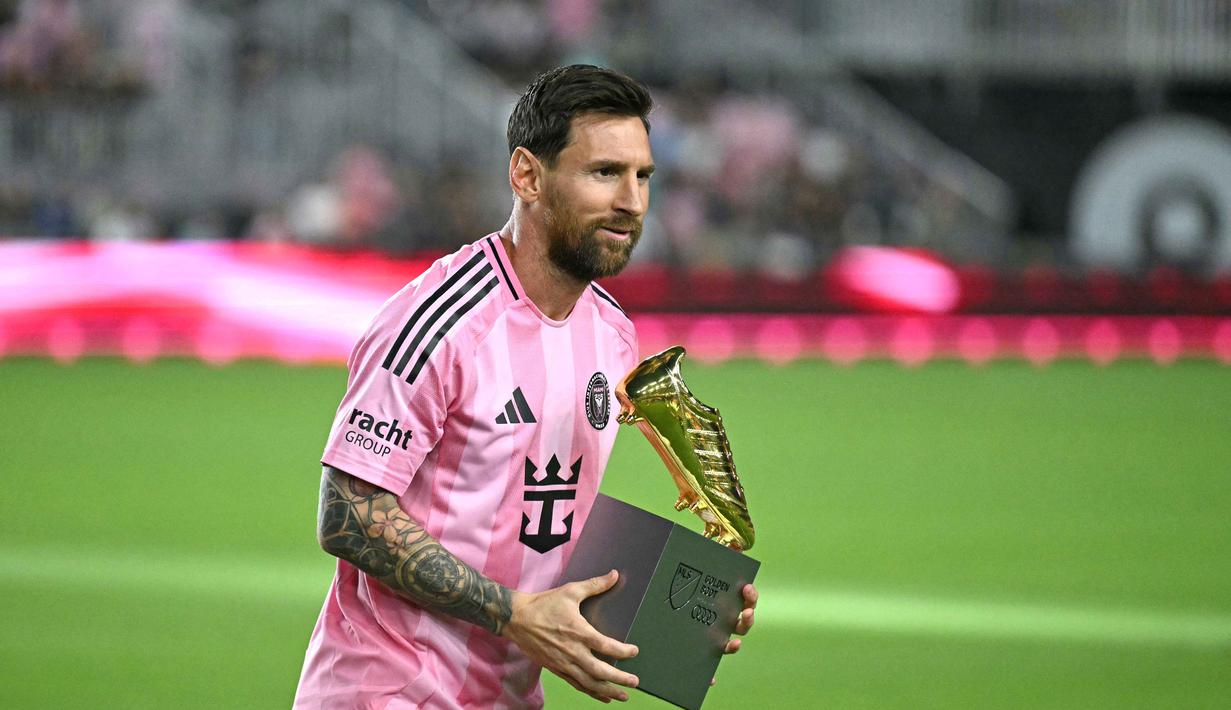 Pemain bintang asal Argentina itu menutup musim reguler Major League Soccer (MLS) 2025 dengan cara sensasional, meraih trofi MLS Golden Boot. (CHANDAN KHANNA/AFP)
