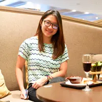 Tips agar perut nyaman selama penerbangan./Copyright shutterstock.com/g/Heorshe