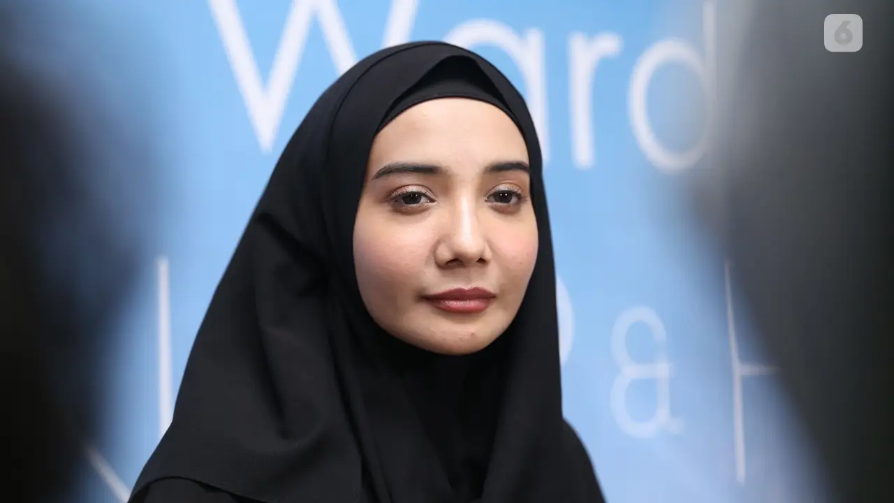 [Bintang] Zaskia Sungkar