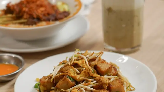 Mencicipi Makanan Khas Kalimantan dengan Konsep Peranakan di Jakarta Pusat