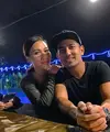 Rio Febrian terkenal sebagai penyanyi yang membawakan lagu-lagu bertema cinta. Setelah menjalin asmara selama 3 tahun dengan Sabria Kono, mereka pun menikah pada 3 Februari 2010 di Bangkok. (Foto: instagram.com/sabriakono)