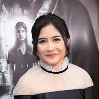 "Siapa yang gak senang, aku pastinya seneng banget. Main film itu impian aku banget, aku bersyukur banget bisa mencapai impian itu secepat ini," ucap Prilly Latuconsina (Nurwahyunan/Bintang.com)