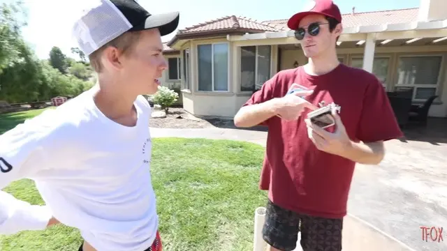 Youtuber dihujat warganet